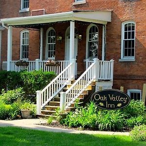 Oak Valley Inn And Suites